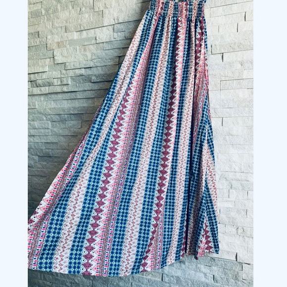 Adjustable Spaghetti Strap Triangle Top Maxi Dress - Picture 8 of 8